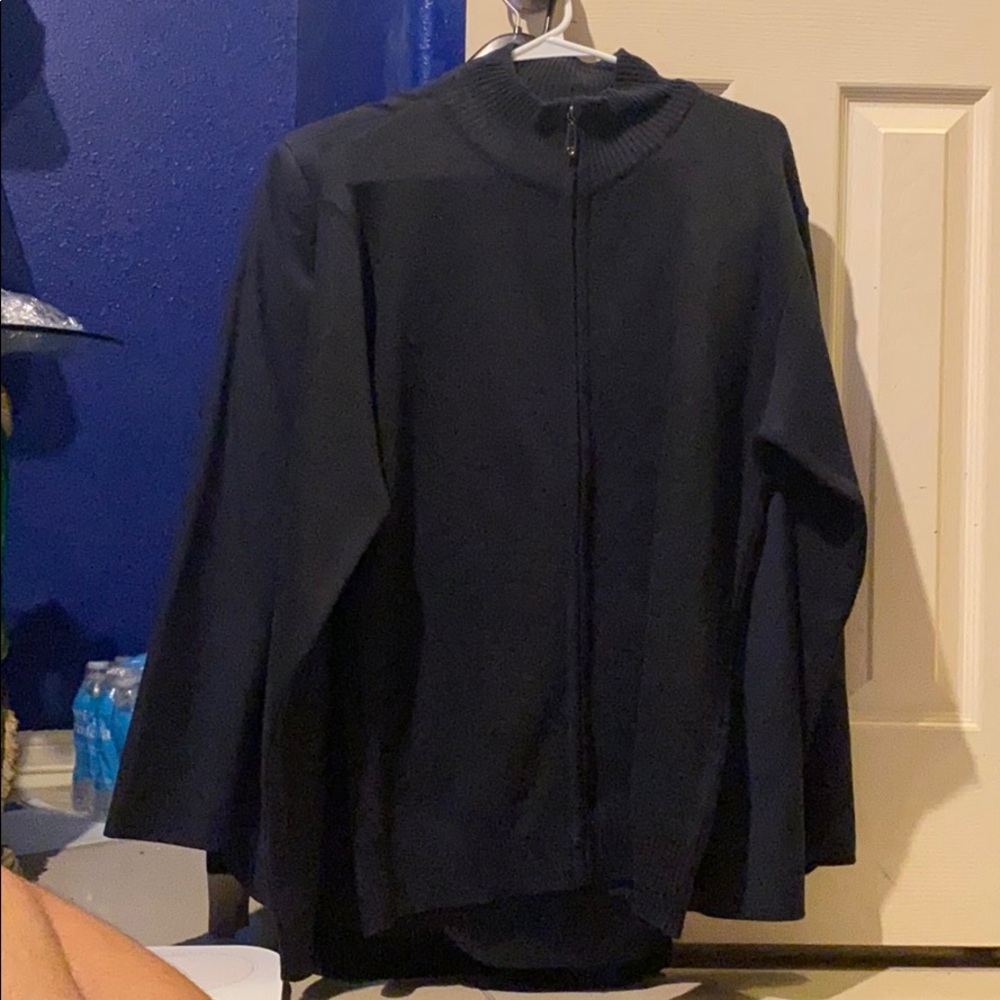 Sweater / Jacket